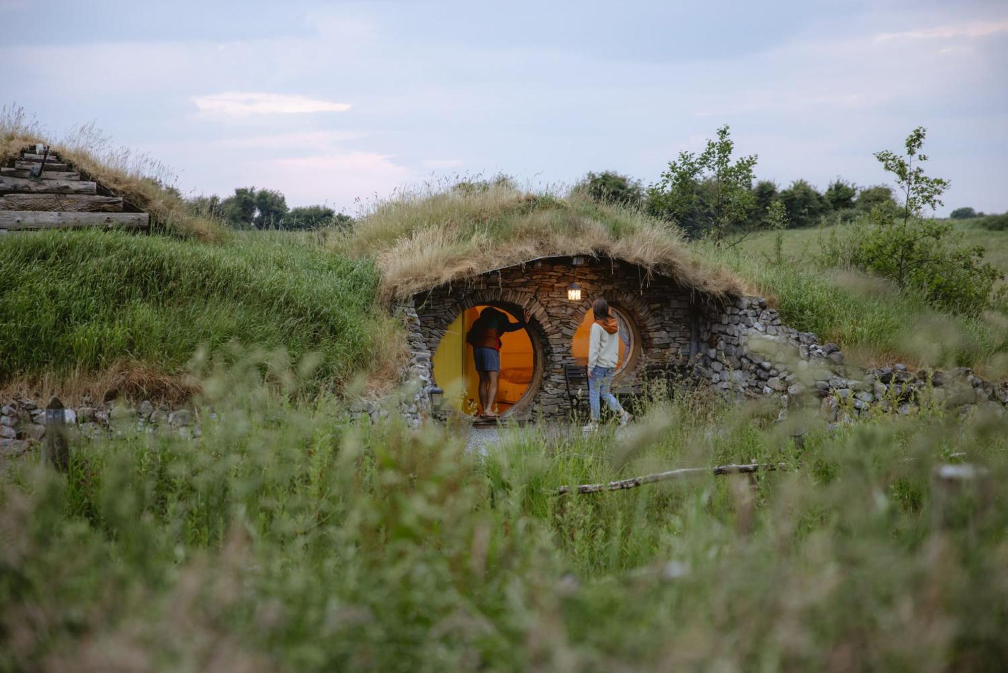 Mayo Glamping كاستليبار المظهر الخارجي الصورة